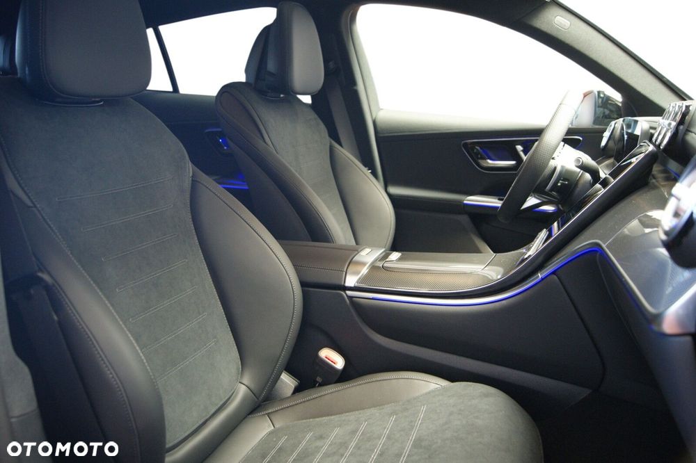 Mercedes-Benz GLC - 9