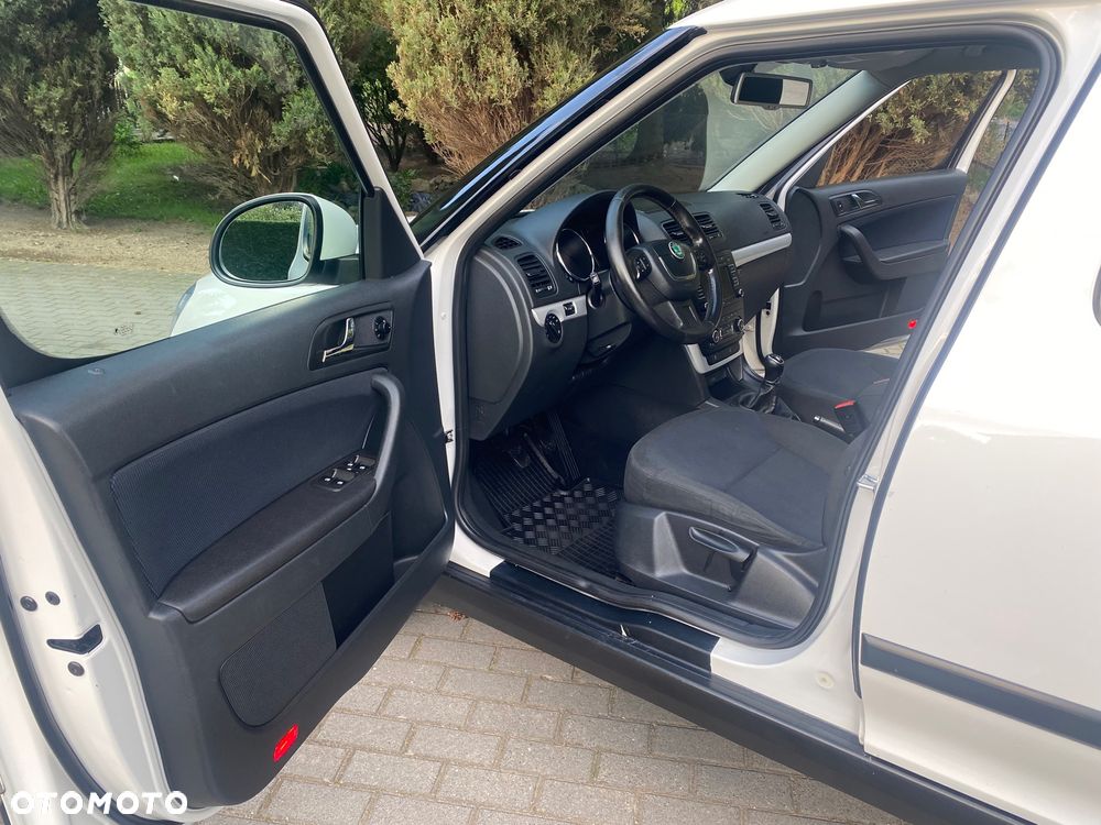 Skoda Yeti 2.0 TDI Ambition PLUS EDITION - 16