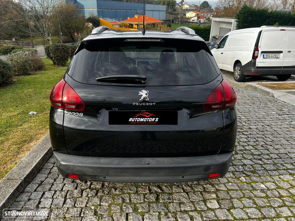 Peugeot 2008 1.2 PureTech Allure - 16