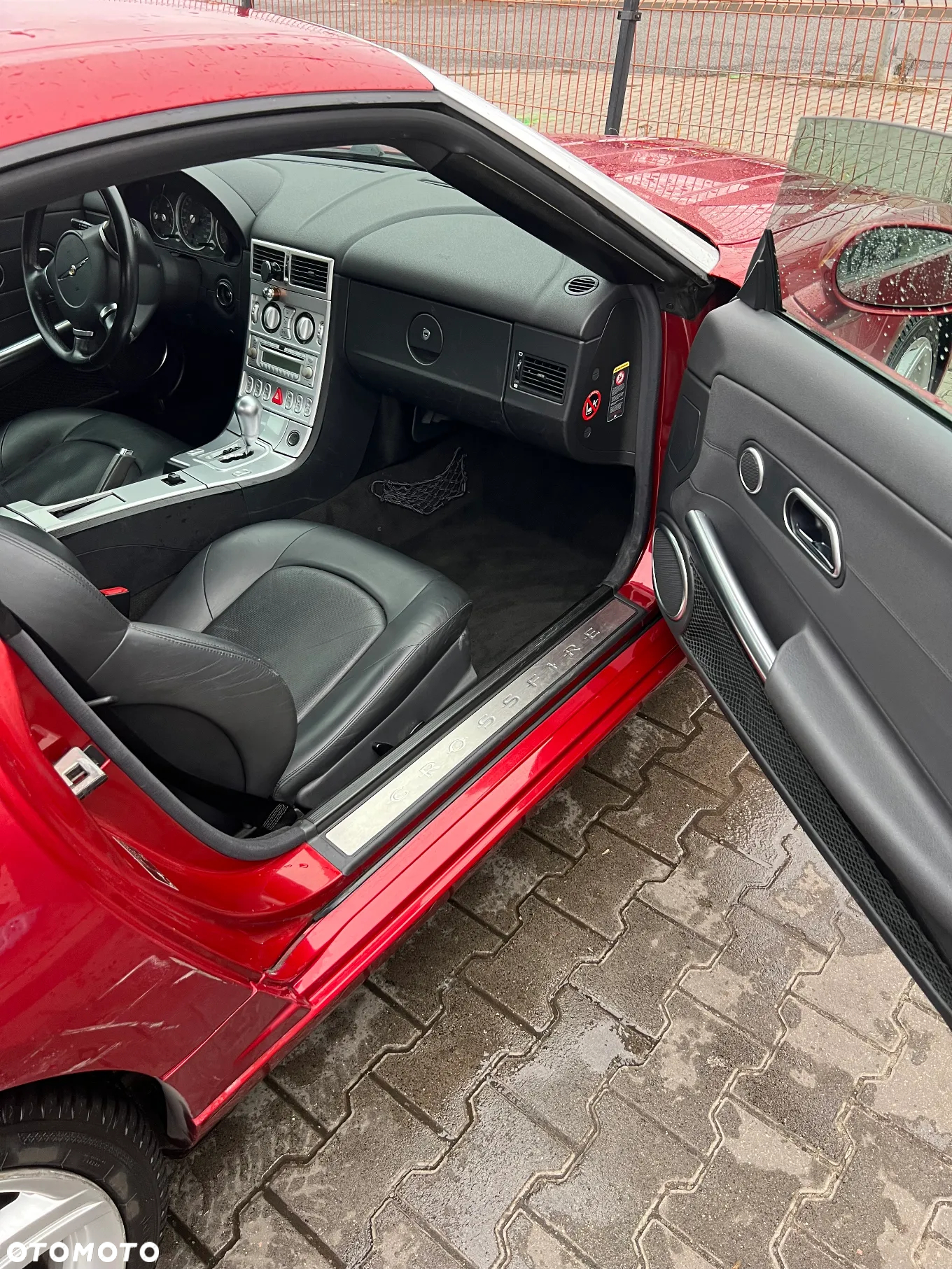 Chrysler Crossfire Standard - 13