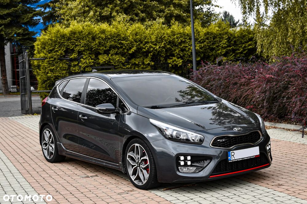 Kia Ceed 1.6 T-GDI GT - 3