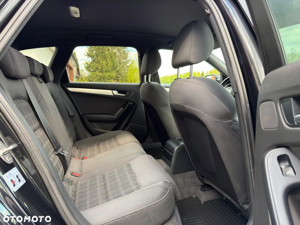 Audi A4 Avant 1.8 TFSI Ambiente - 34
