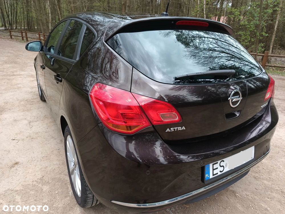 Opel Astra - 13