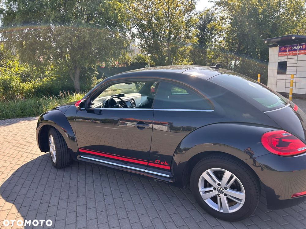 Volkswagen Beetle 2.0 TDI DPF BlueMotion Technology Club - 10