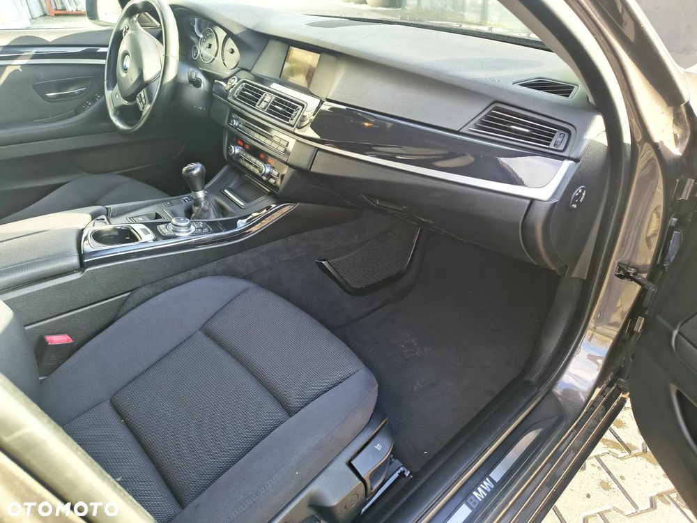 BMW Seria 5 - 9