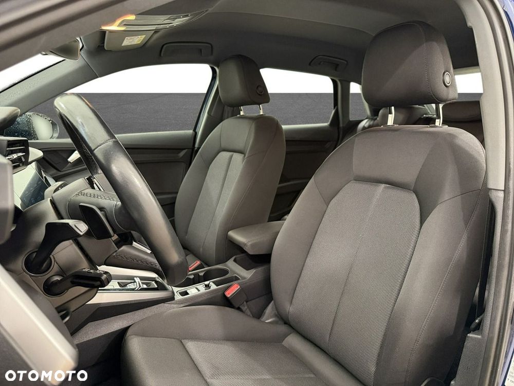 Audi A3 Sportback - 11