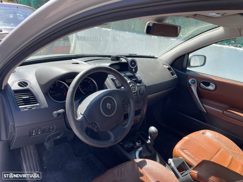 Renault Mégane 1.5 dCi Dynamique S - 3