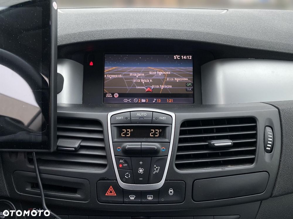 Renault Laguna 2.0 DCi GT 4WS - 22