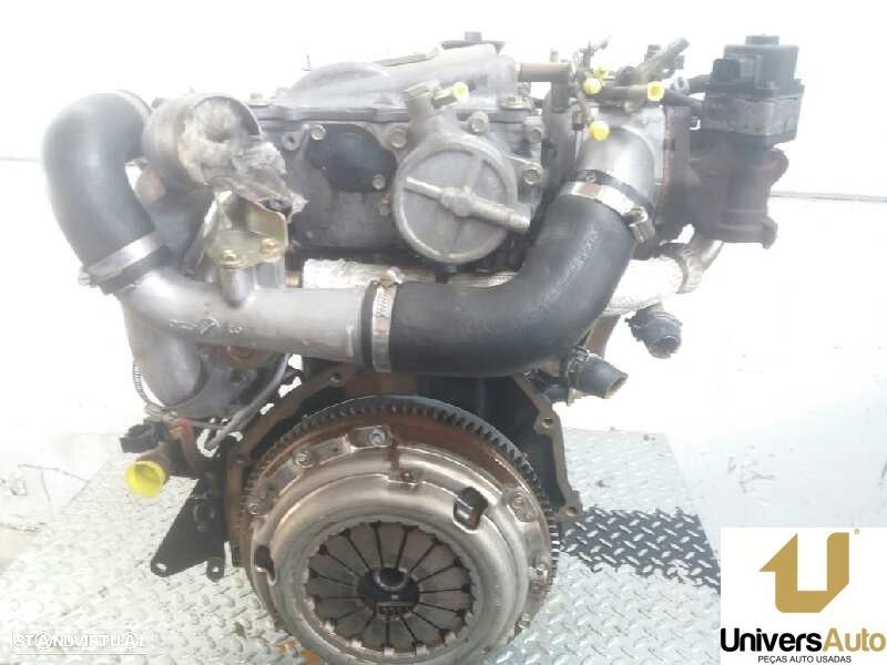 MOTOR COMPLETO NISSAN ALMERA II 2000 -YD22 - 3