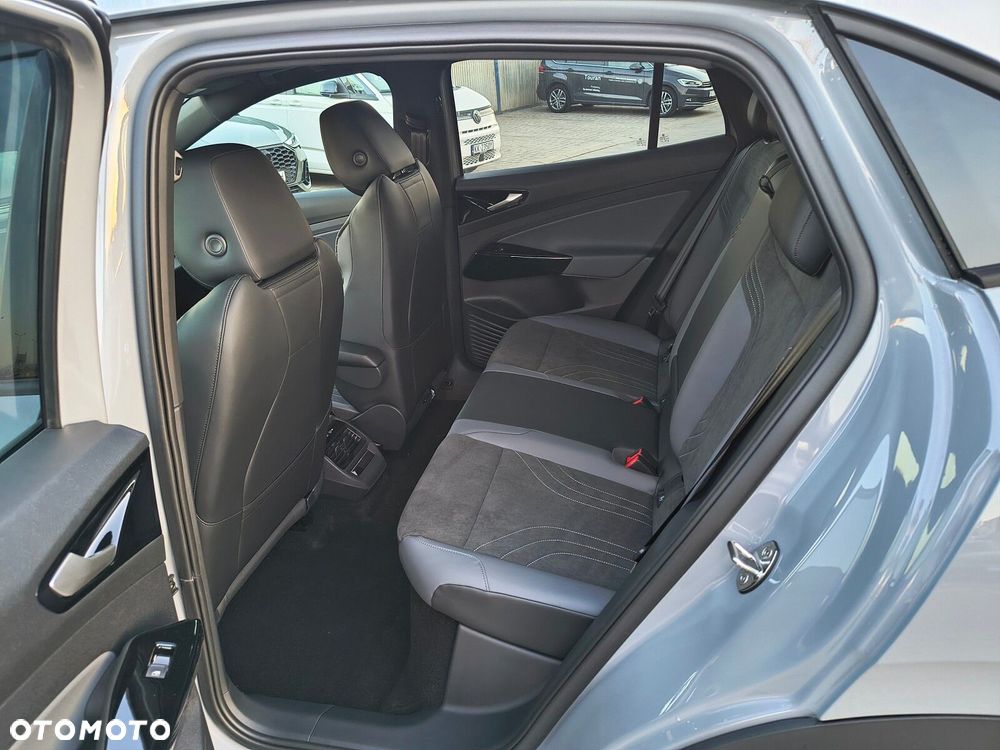 Volkswagen ID.5 52kWh Pure - 10