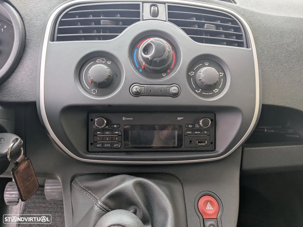 Renault Kangoo Maxi 3 lugares - 9