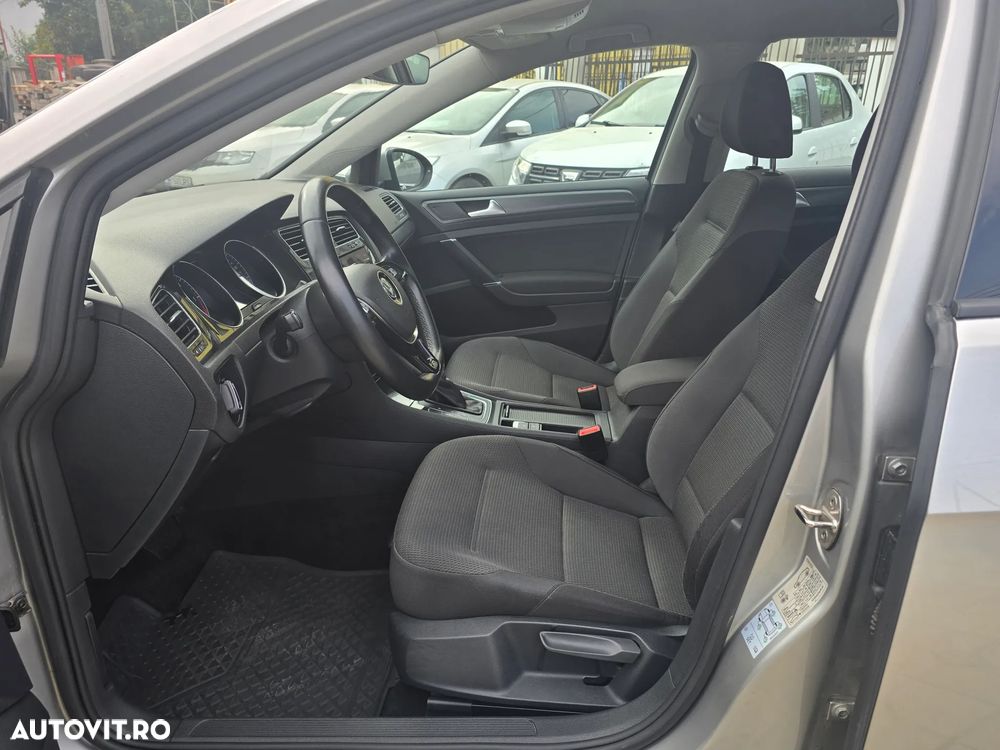 Volkswagen Golf 2.0 TDI DSG Comfortline - 33