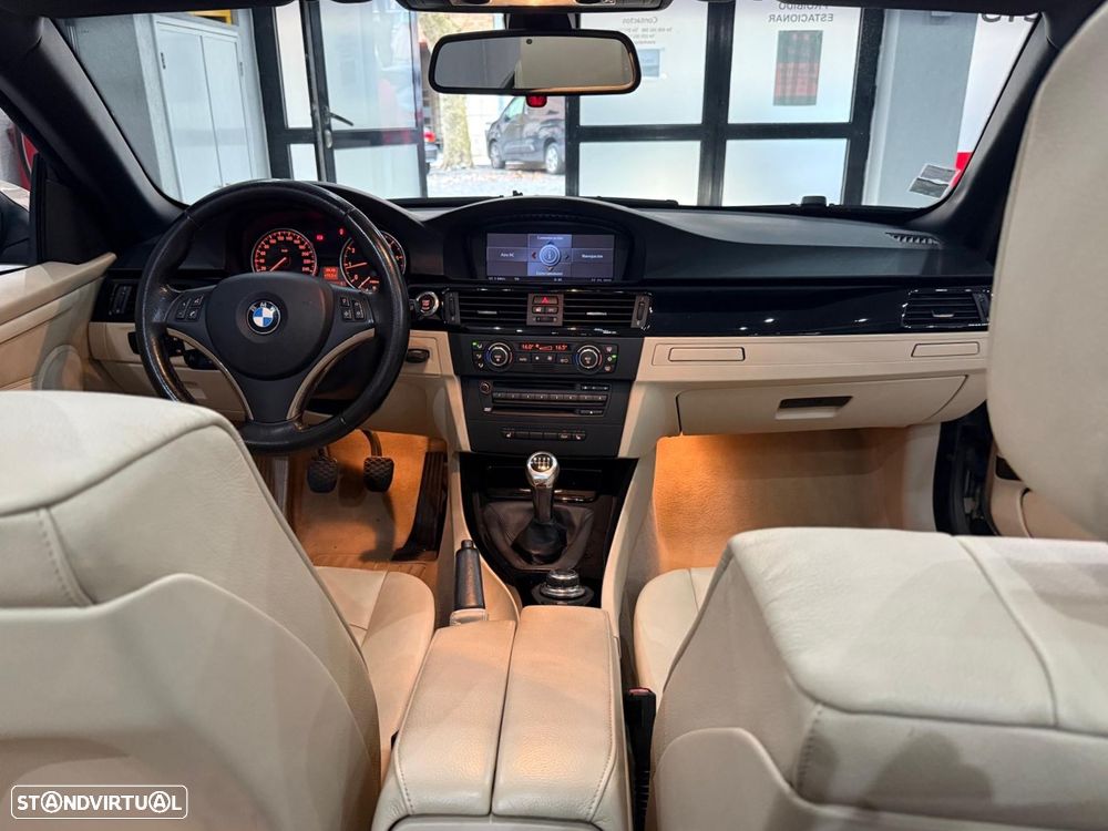 BMW 320 i Edition Exclusive - 41