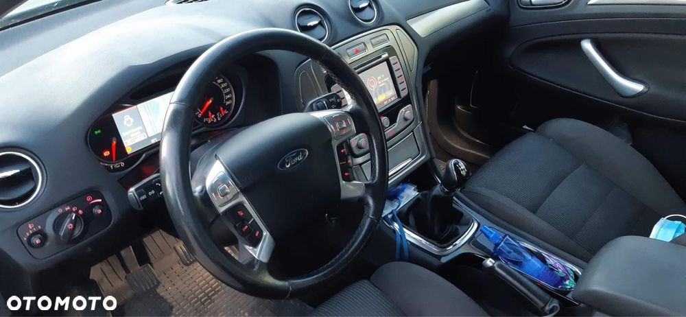 Ford Mondeo - 3