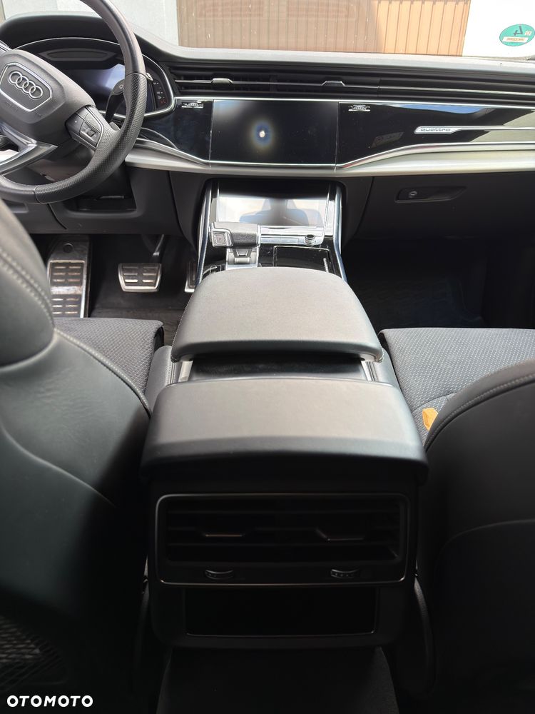 Audi Q8 50 TDI mHEV Quattro Black Edition Tiptronic - 11