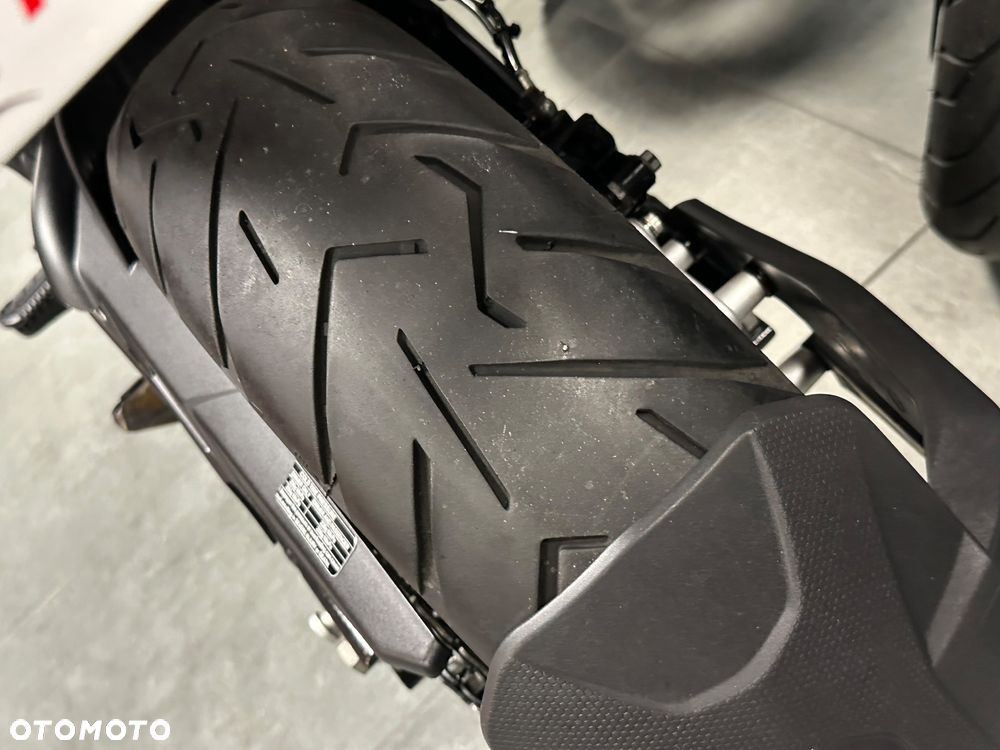 Benelli TRK 502X - 32