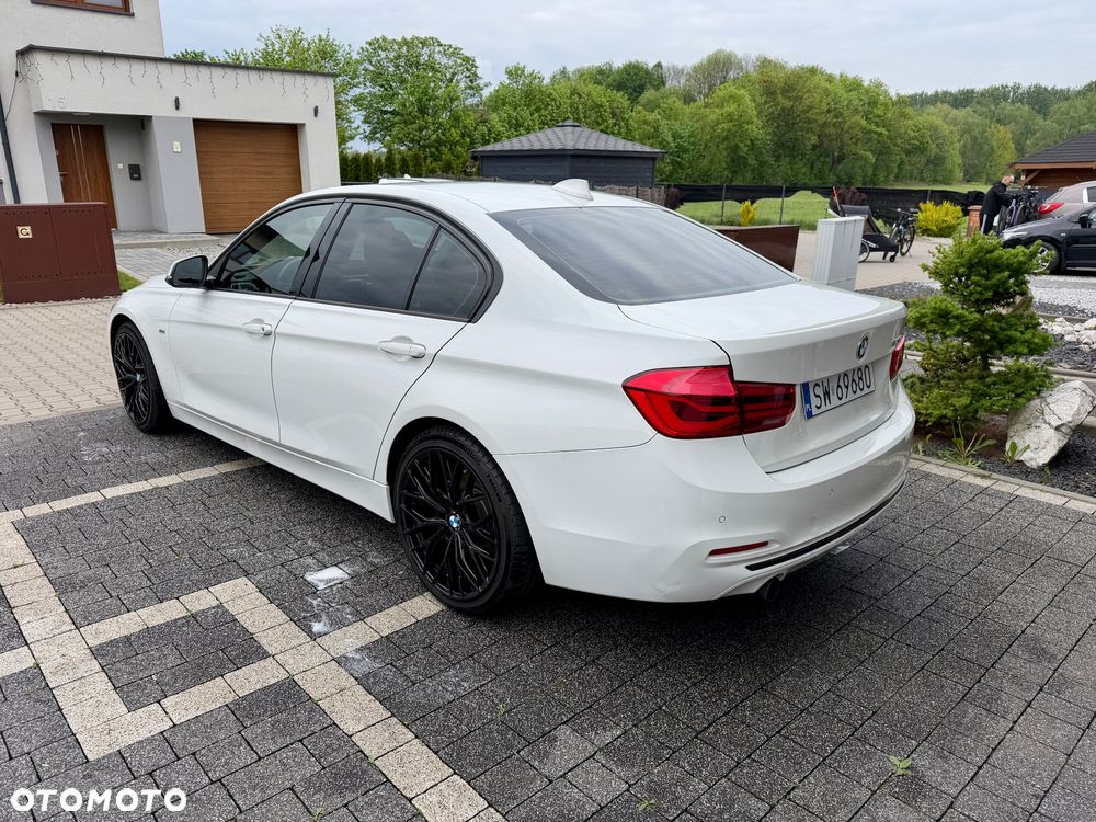 BMW Seria 3 318i Sport Line Shadow - 4