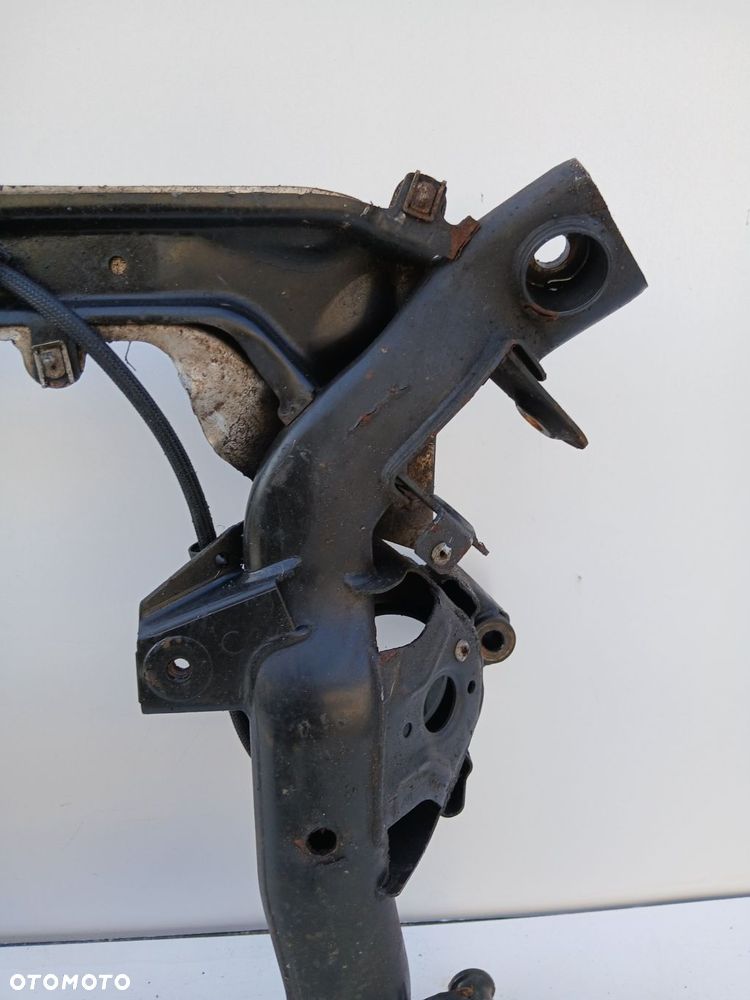 SANKI PRZEDNIE BMW X1 E84 X DRIVE N47D20C - 12