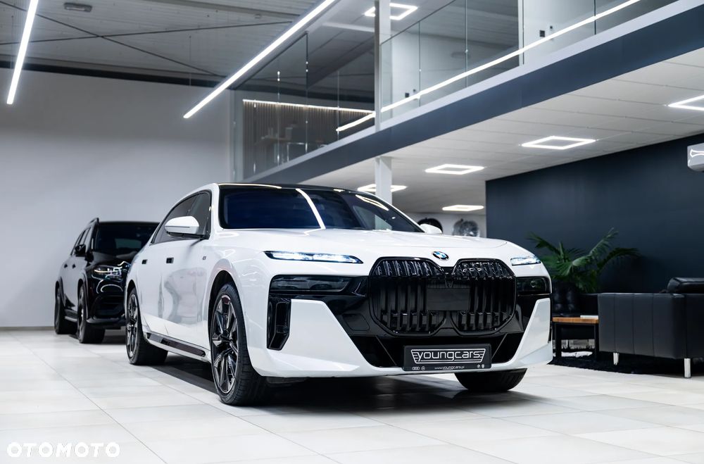 BMW Seria 7 - 1