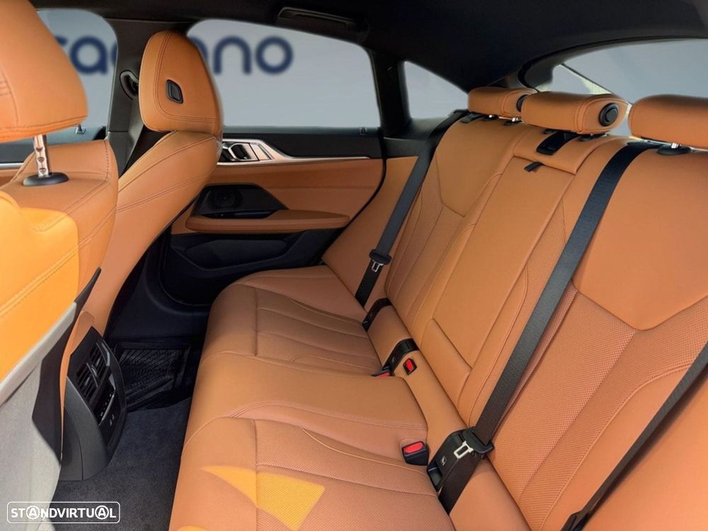 BMW i4 eDrive40 Pack Desportivo M - 13