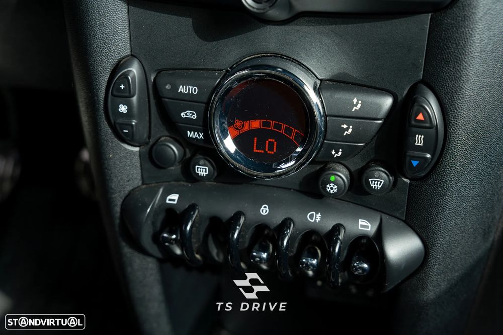 MINI 3 Portas Cooper S - 16