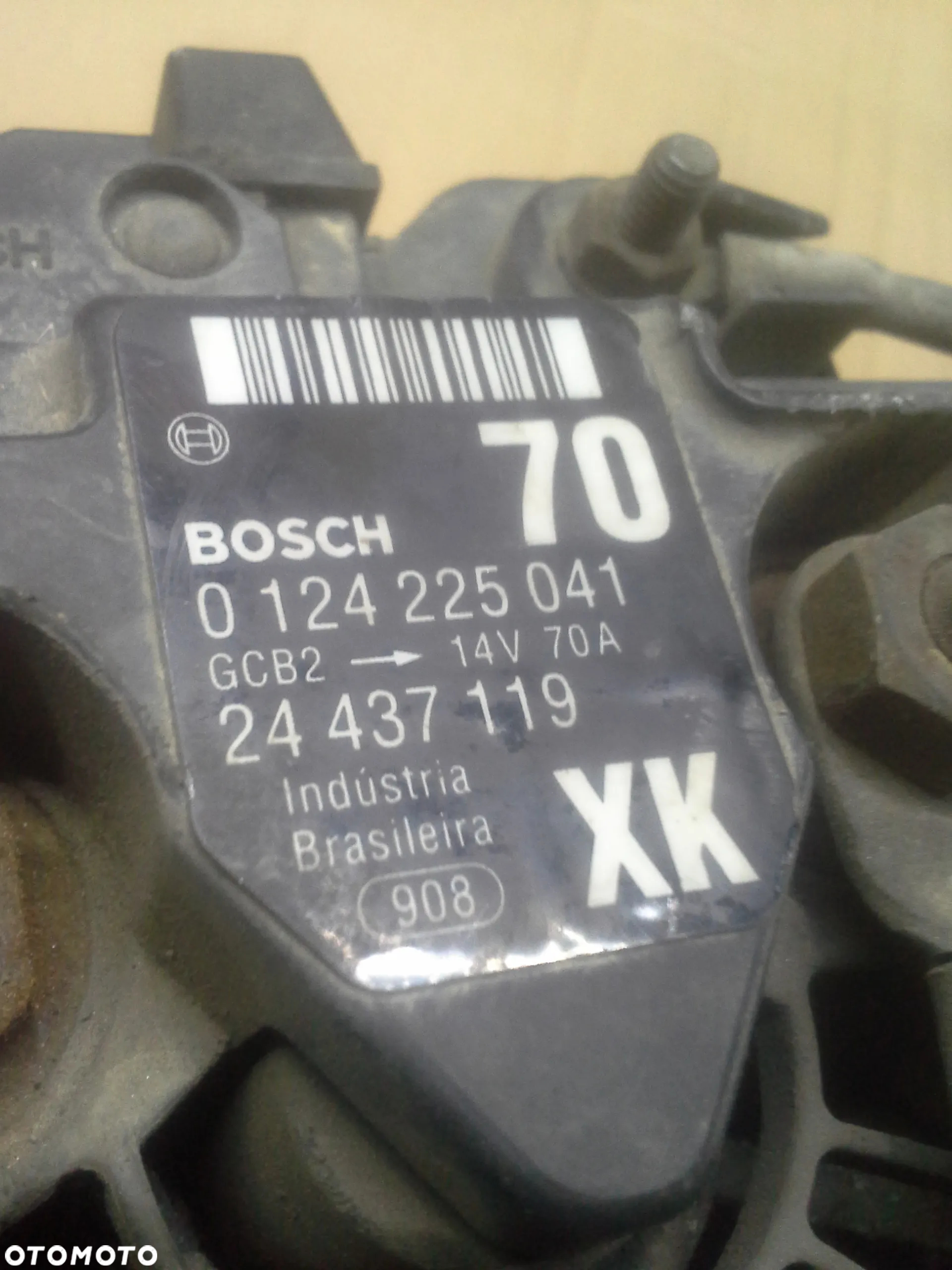 Alternator Opel Corsa C 1.2 16V 0124225041 14V 70A Bosch - 8