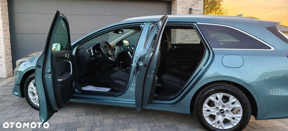 Kia Ceed ver-1-6-crdi-mhev-business-line - 14