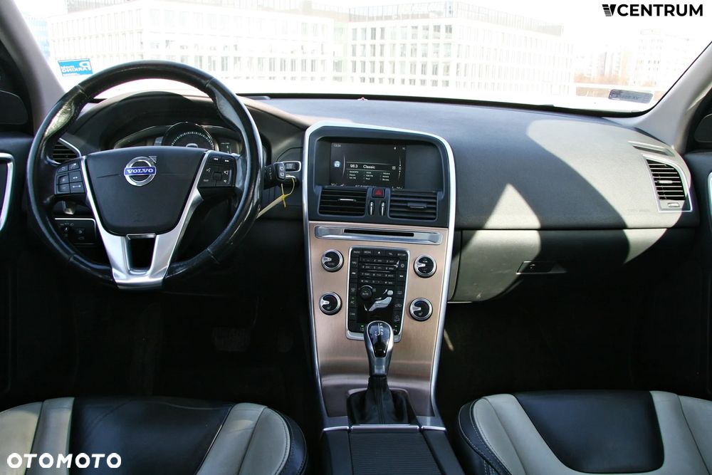 Volvo XC 60 D5 AWD Summum - 12