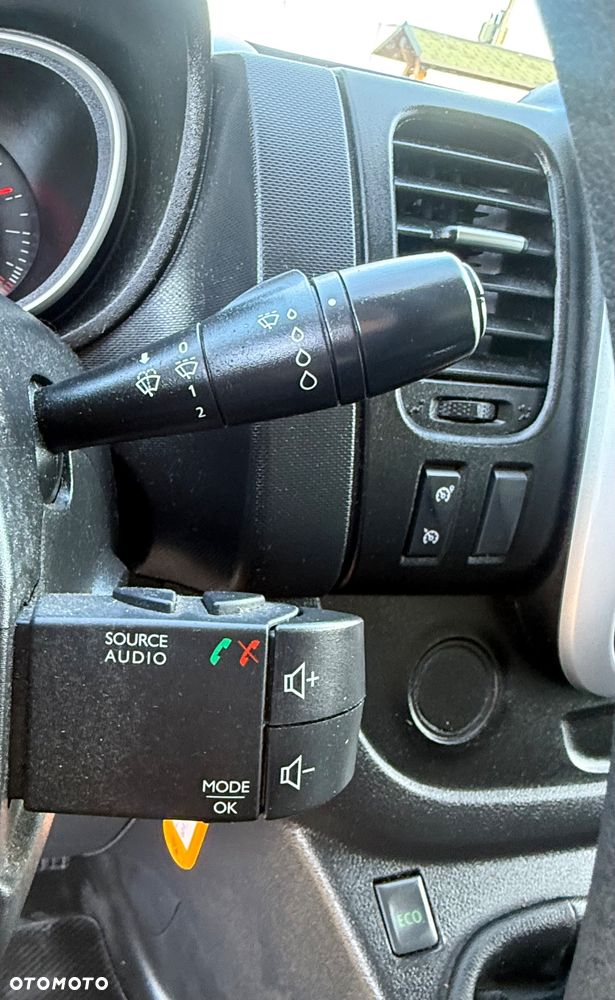 Renault Trafic L1H1, 2.0dci, klima,tempomat, navi, sensory, czujniki pdc - 15