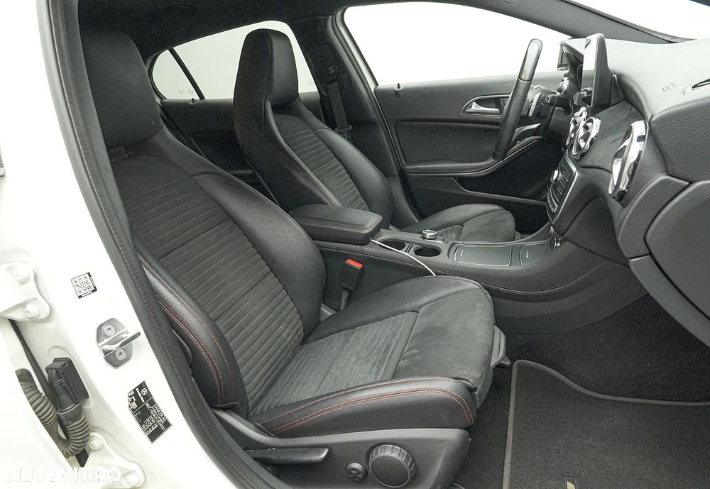 Mercedes-Benz GLA 200 d 4MATIC Aut. - 15
