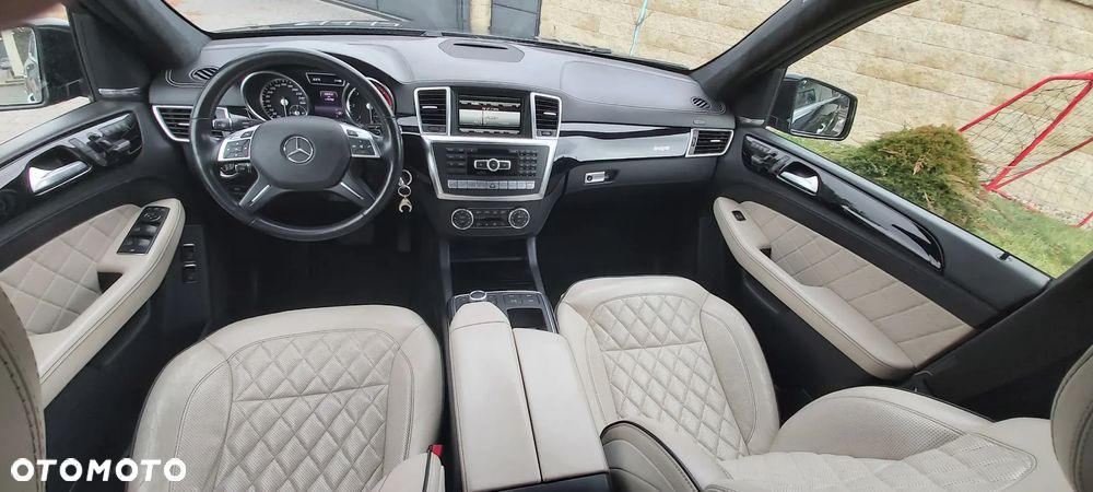 Mercedes-Benz GL - 8