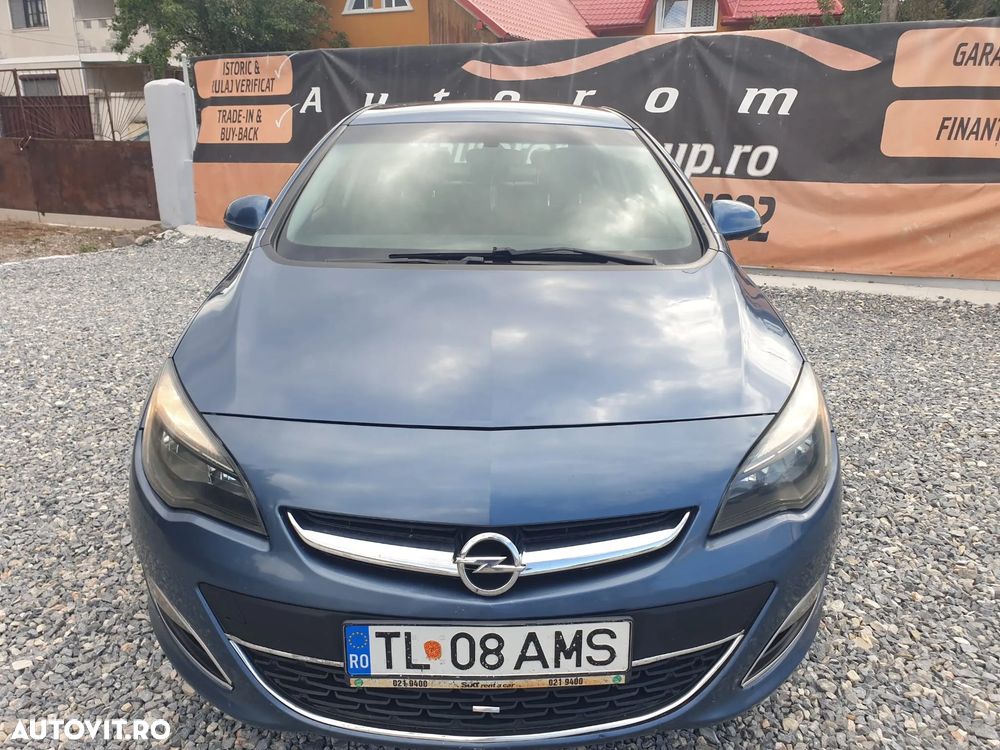 Opel Astra 1.6 CDTI Start/Stop Cosmo - 2