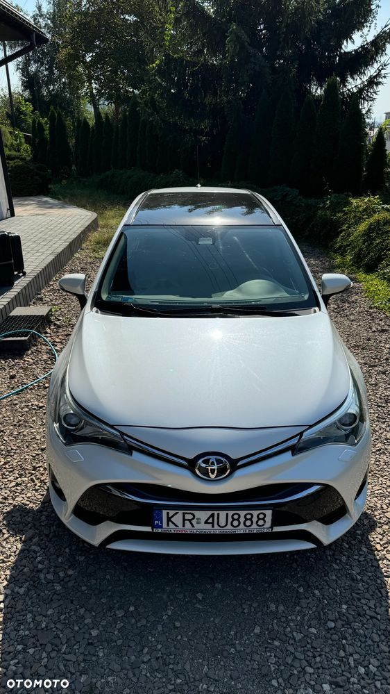 Toyota Avensis 2.0 D-4D Premium - 34