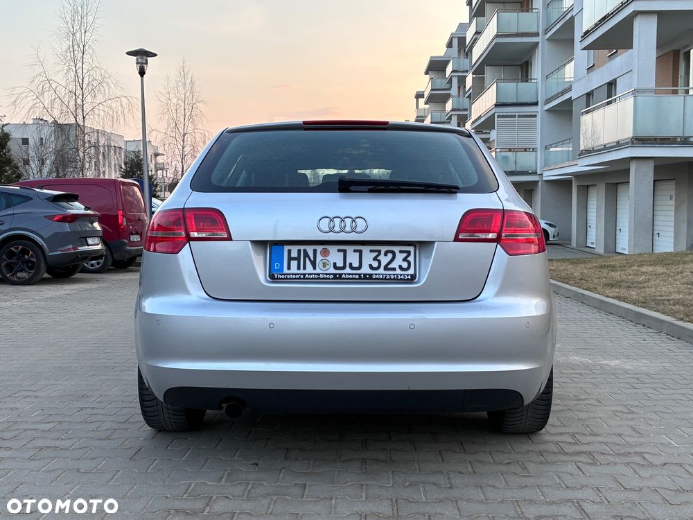 Audi A3 Sportback 1.6 Ambition - 17
