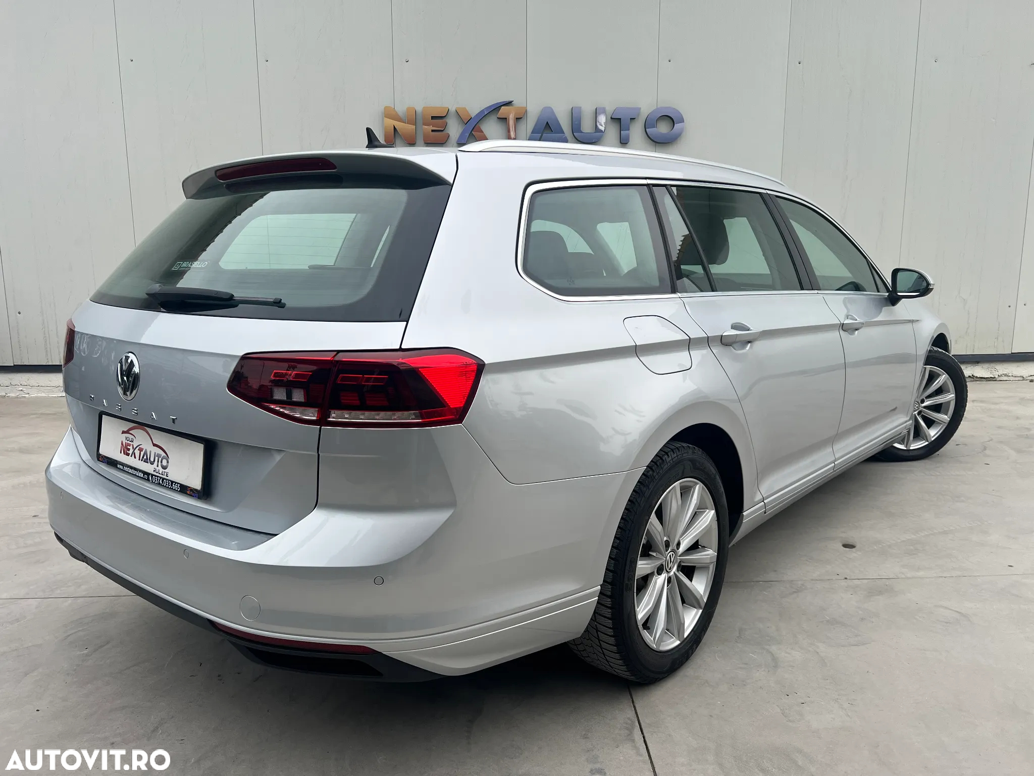 Volkswagen Passat - 5