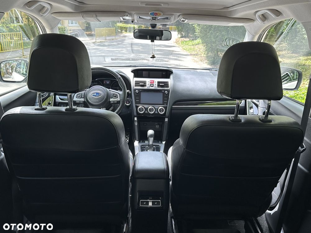 Subaru Forester 2.0 XT Platinum Lineartronic - 16