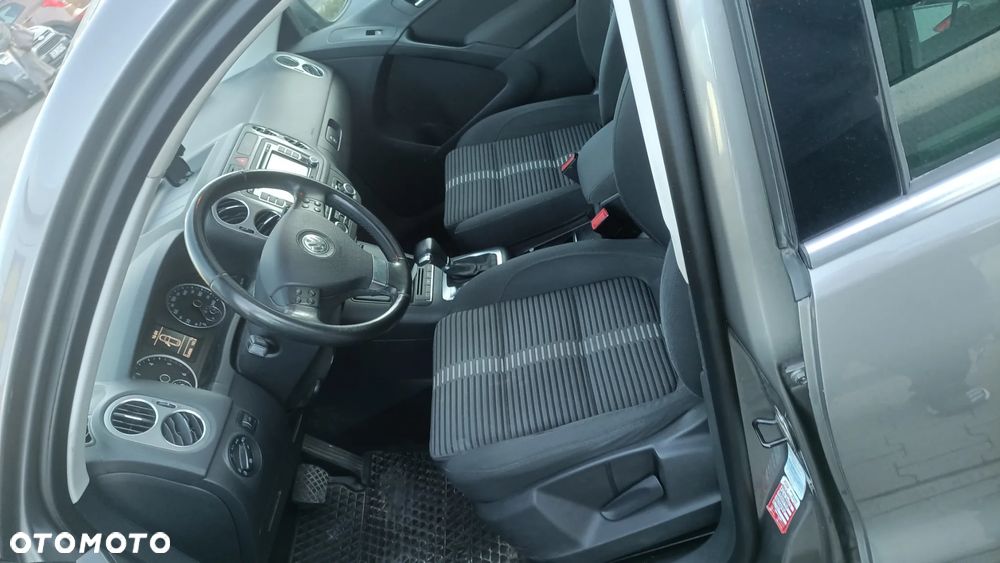 Volkswagen Tiguan - 6