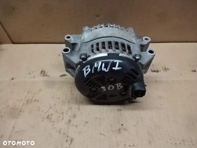 BMW F20 3.0i ALTERNATOR N55B30A - 1
