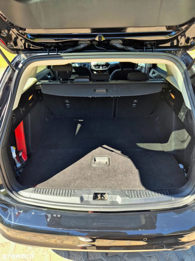 Ford Focus 1.5 EcoBlue SCR Connected - 16