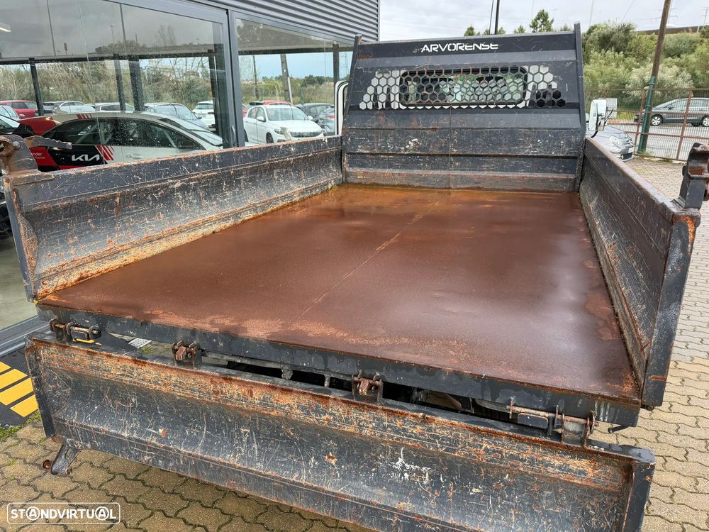 Mitsubishi Fuso Canter 3C13D - 15