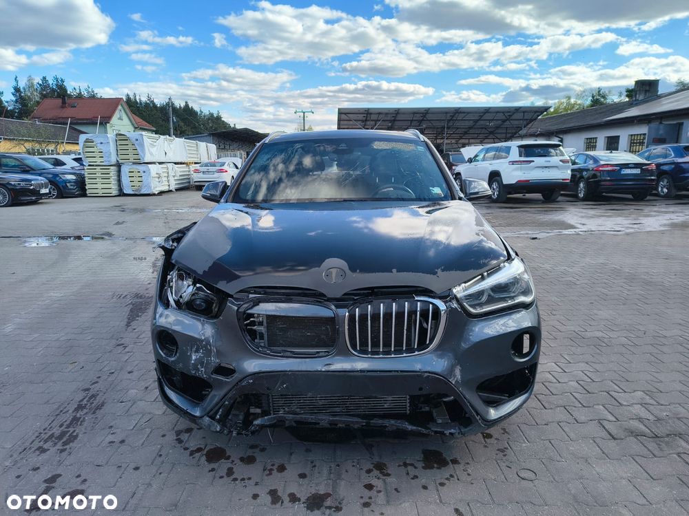 BMW X1 - 8