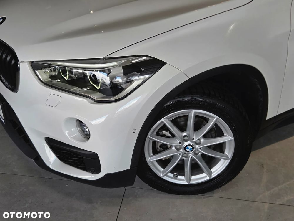 BMW X1 sDrive18i GPF Advantage - 3