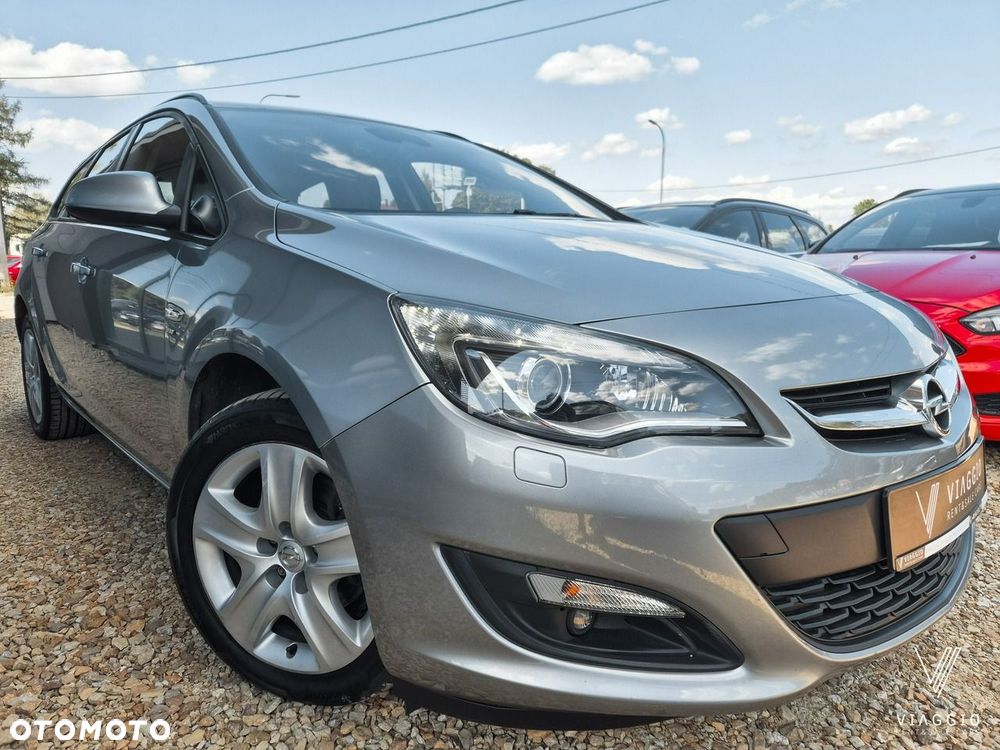Opel Astra 2.0 CDTI DPF SportsTourer ENERGY - 2