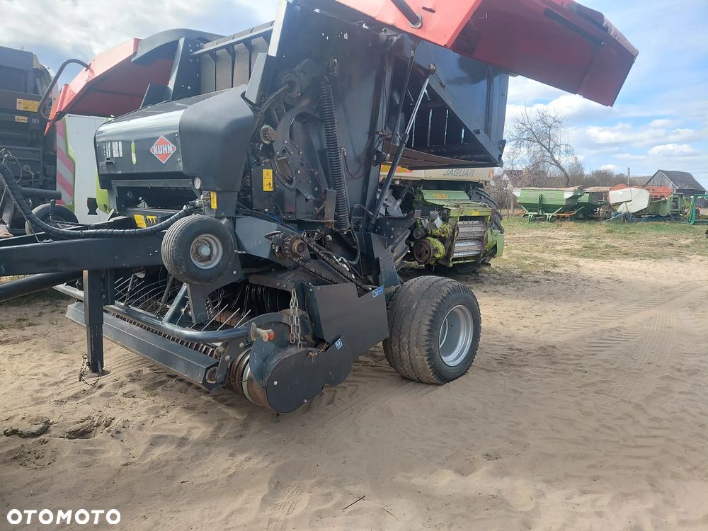 Kuhn VB 2160 rotor noże siatka opuszczana podłoga - 4