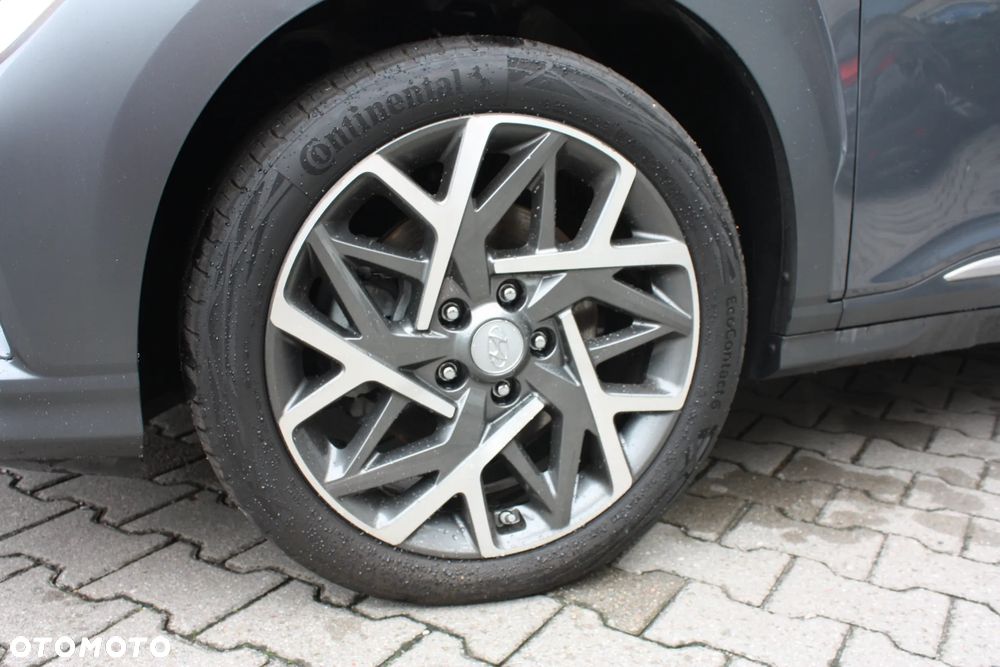 Hyundai Kona 1.6 GDI Hybrid Executive DCT - 24