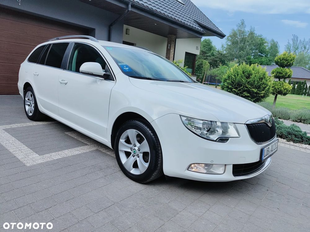 Skoda Superb 2.0 TDI Green tec Ambition - 37