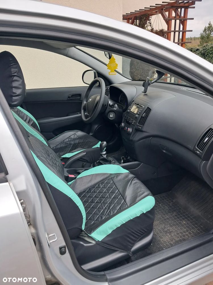 Hyundai i30 1.4 blue Comfort - 5