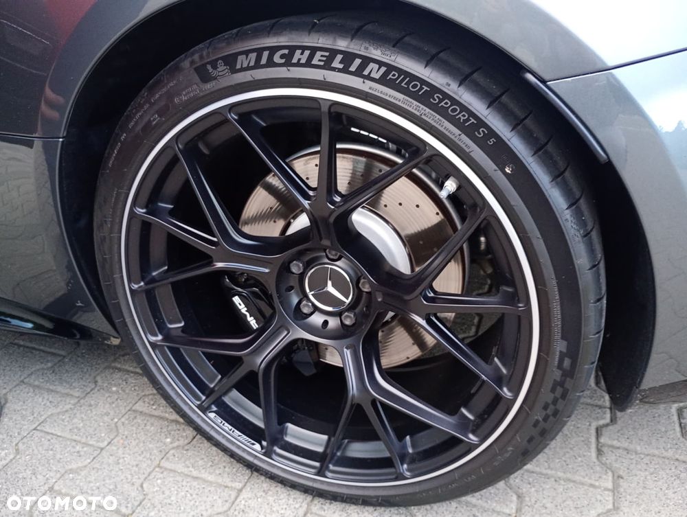 Mercedes-Benz AMG GT - 2