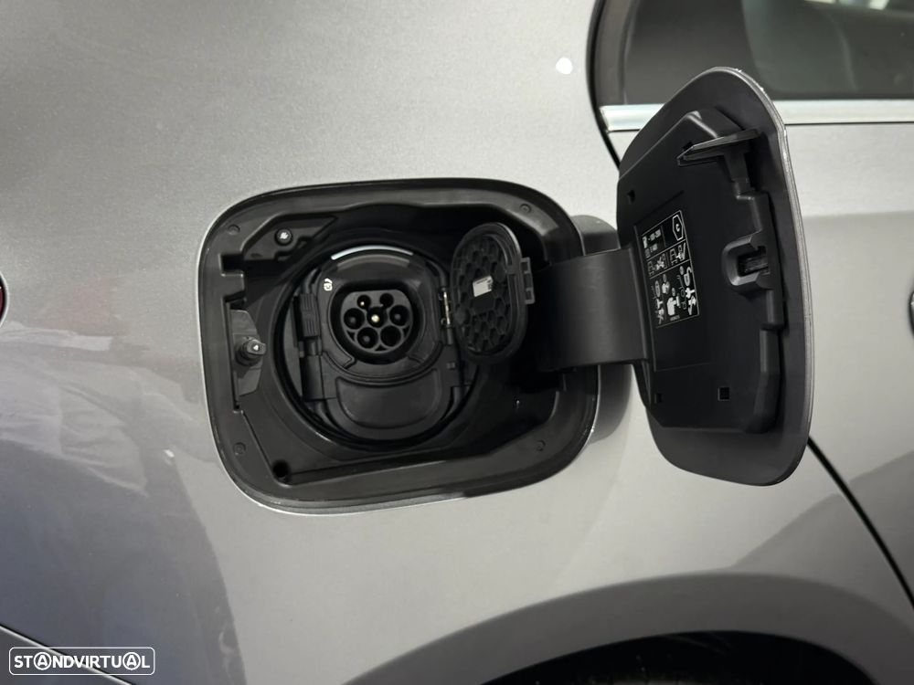 Mercedes-Benz A 250 e Progressive - 47