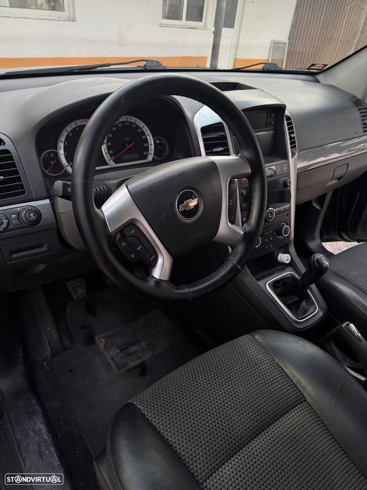 Chevrolet Captiva 2.0 VCDi Seven 7L - 4